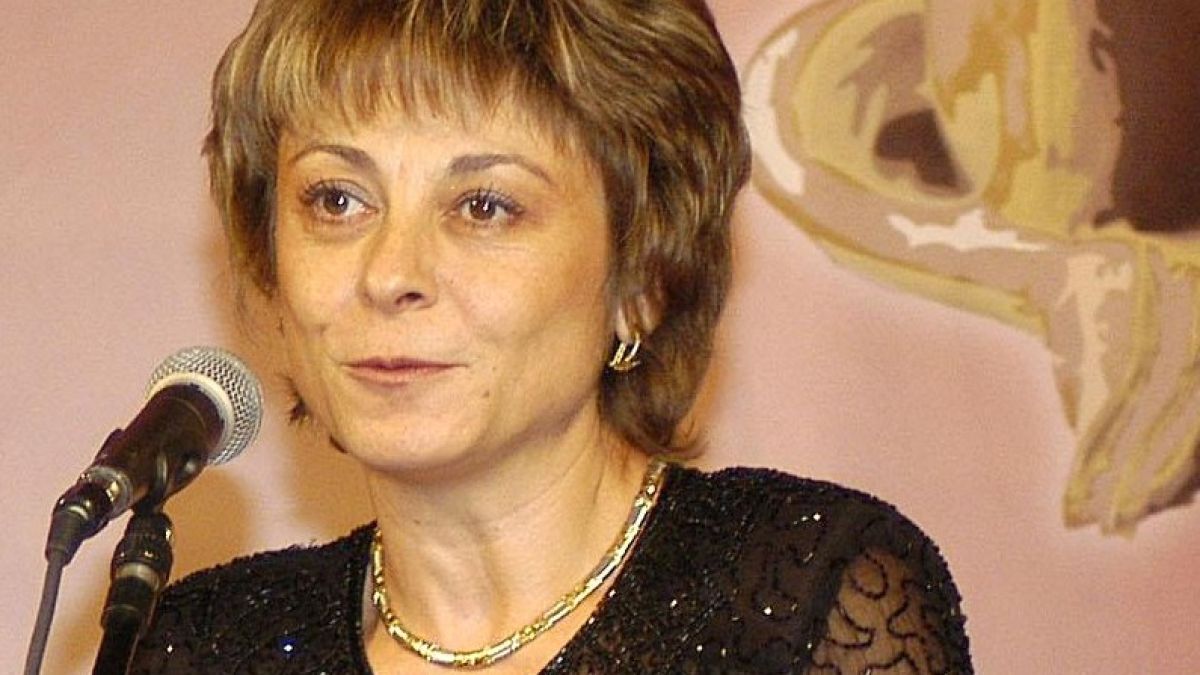 Фондация „Радостина Константинова” набира кандидати  за стажант и стипендианти 