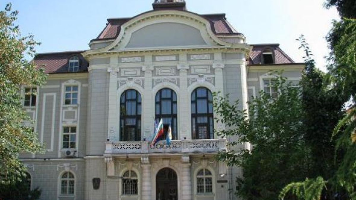 ГЕРБ посочи предател в Пловдив, гони го