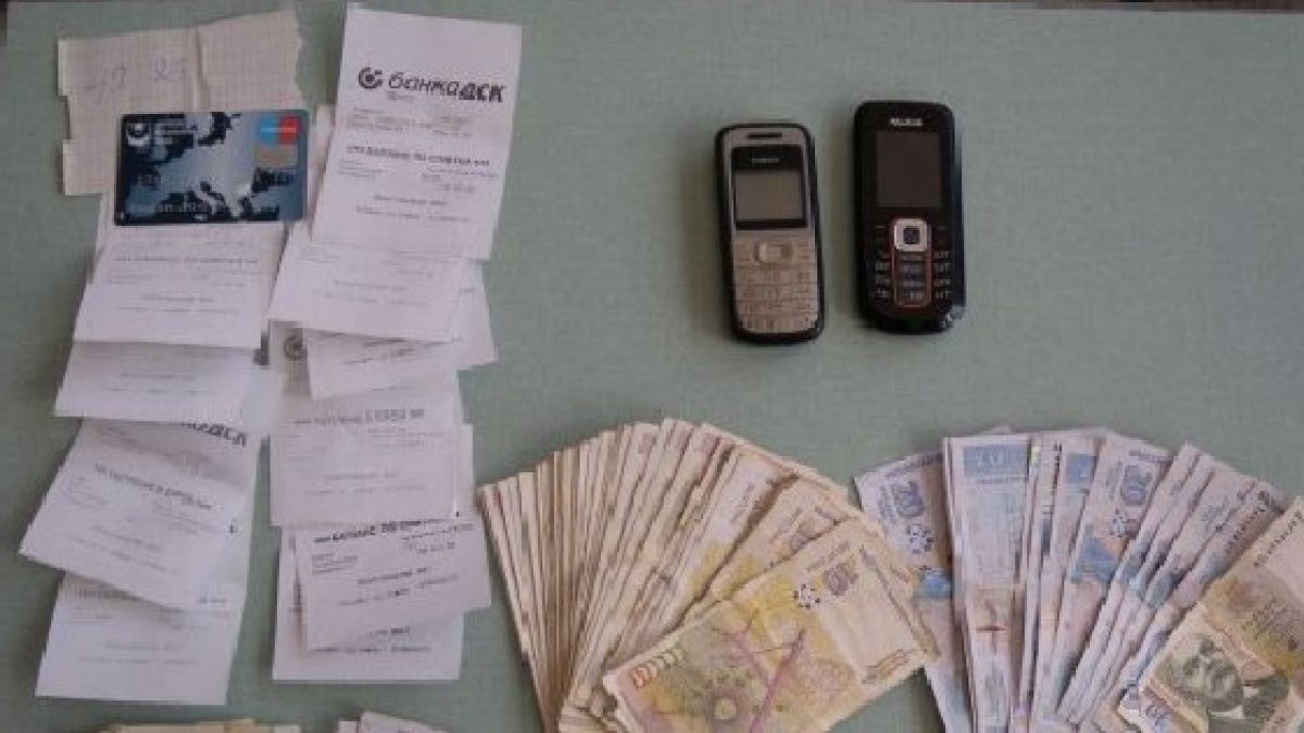 Арестуваха бандата цигани, ужилили професор със 70 000 лв.