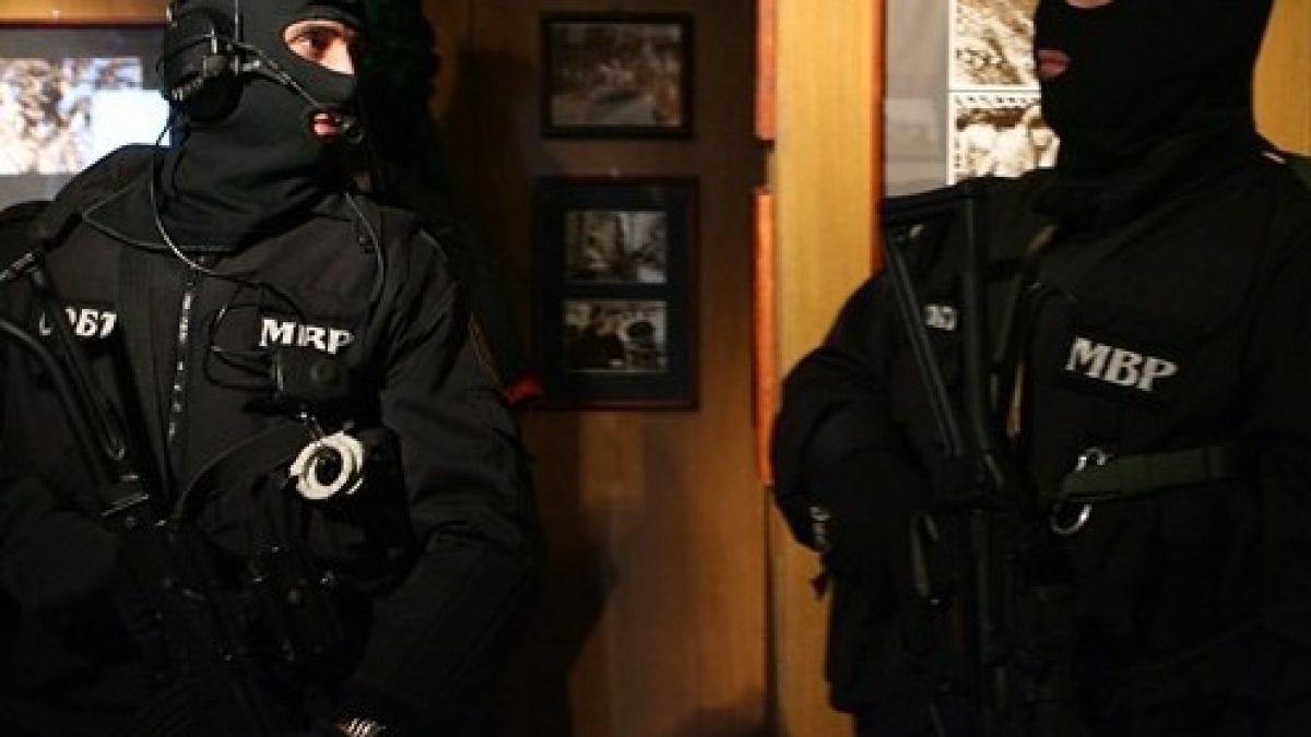 Разбиха престъпна група, точила ДДС