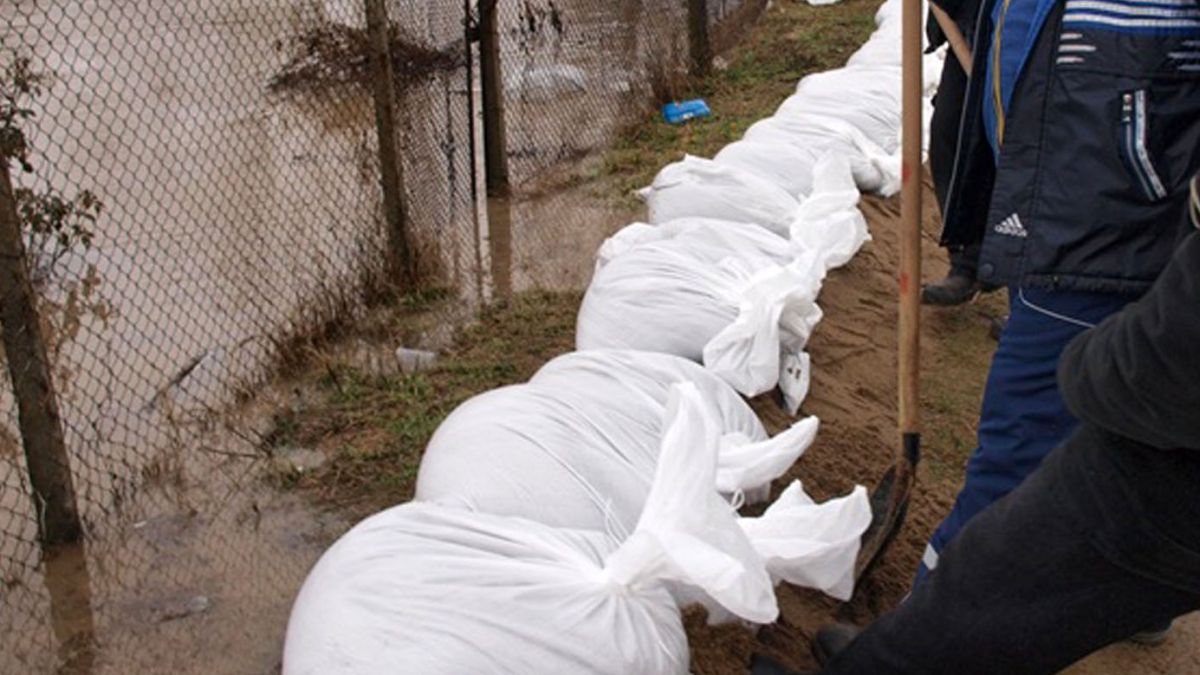 Италия и Полша ни дават помощ за потопа