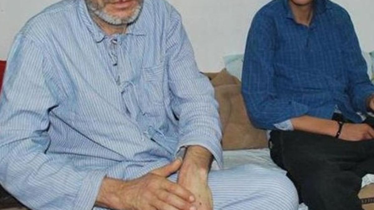 Спасените с хеликоптер: От студ не можехме да си поемем въздух