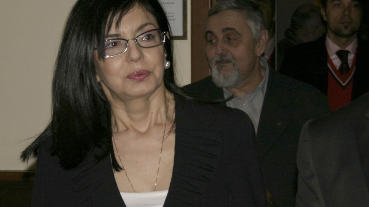 Кунева мълчала за капаните на АСТА