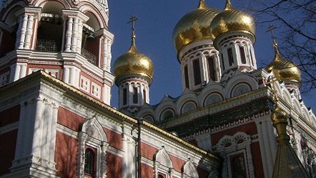 1000 лева за венчавка в храм-паметник