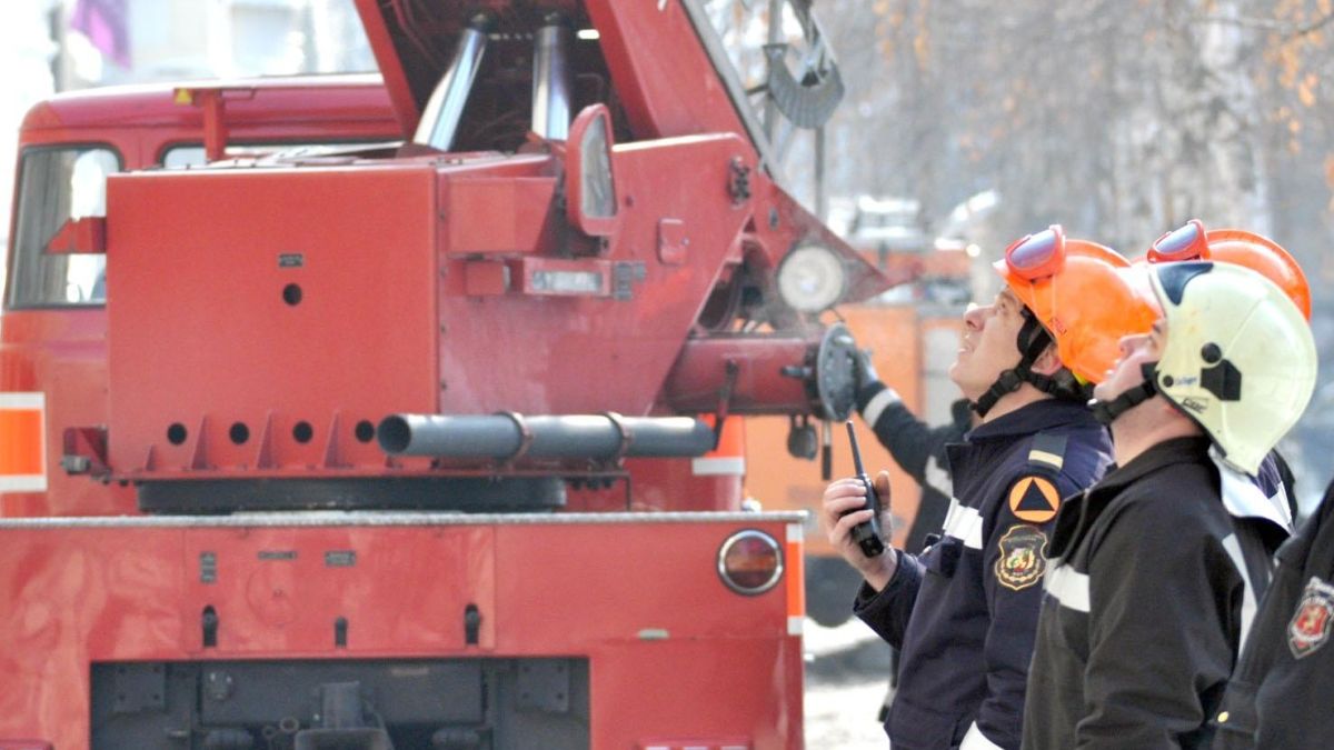 Столично заведение рухна под напора на снега 