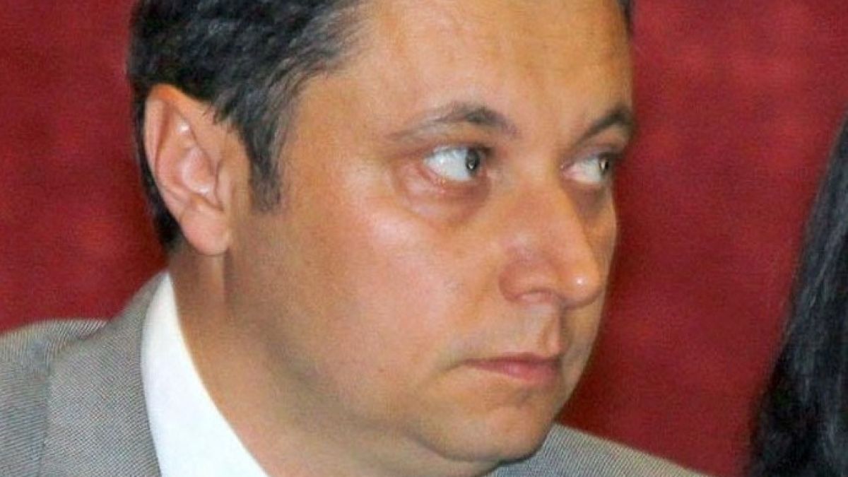 Яне Янев: До месец се отказваме официално от ACTA