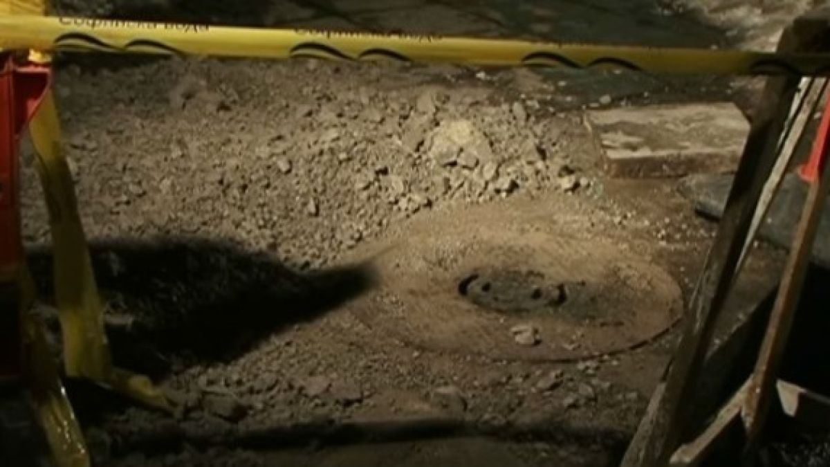Студентка падна в 4-метрова шахта в София