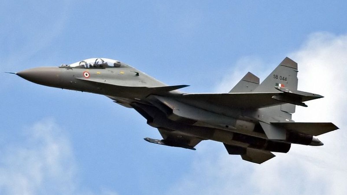 Катастрофира руски изтребител Су-30