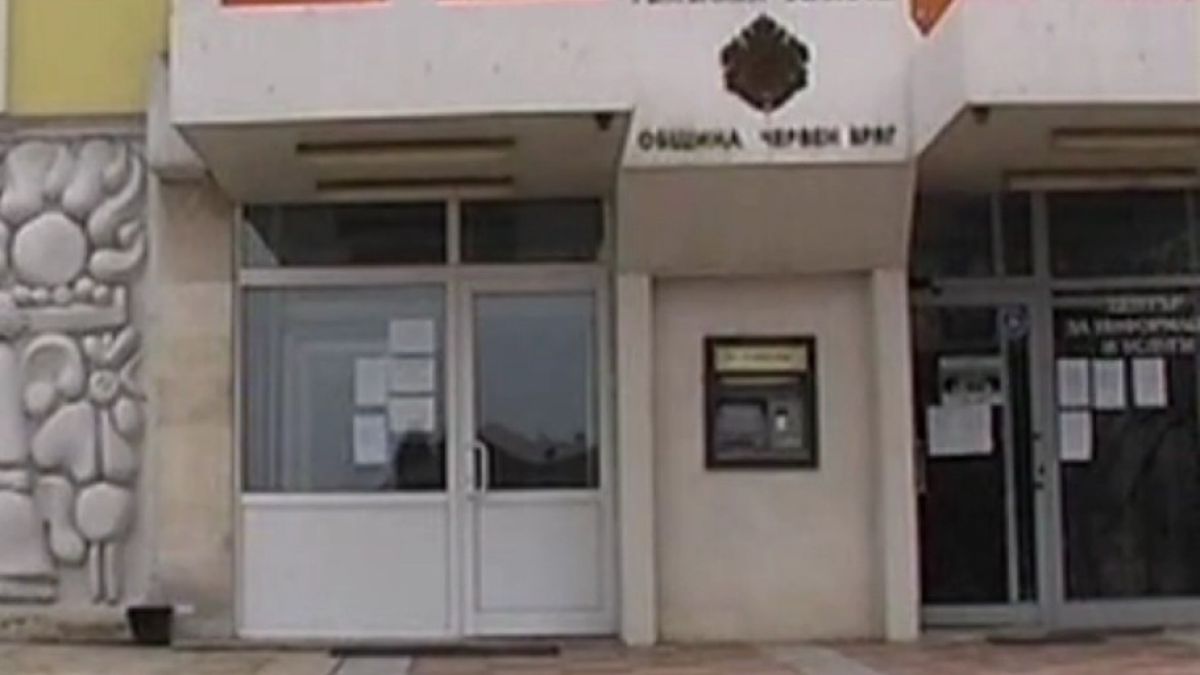 НАП натоварила с 1,8 млн. общинар заради... адаш