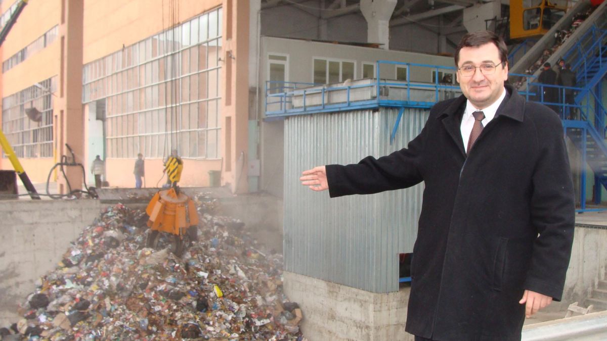 Пловдивският кмет ще целува Бойко - срещу 15 милиона