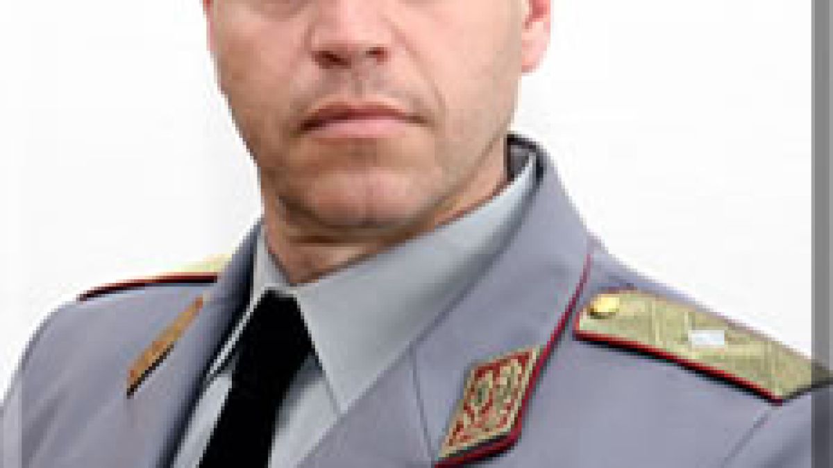 Коджейков поема гардовете за ЧРД