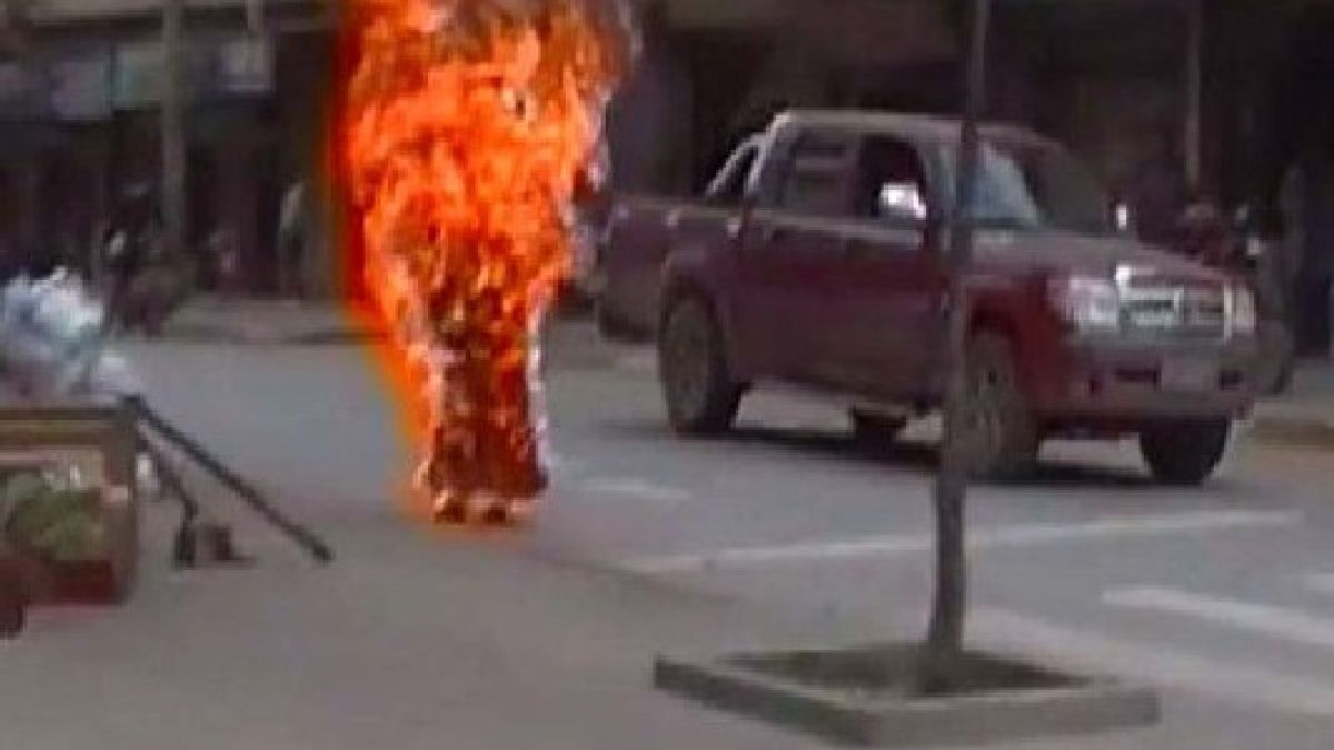 Майка на 4 деца се самозапали в Тибет