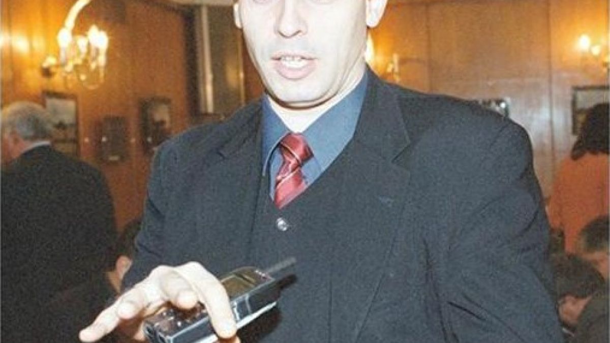 Кацарчев лапнал 1 милион лева бонуси