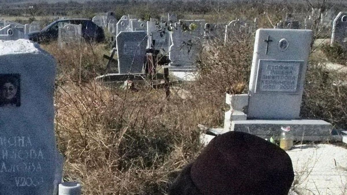Заровиха баба от старчески дом 2 часа след смъртта й