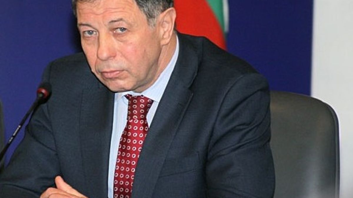 Вицепремиер да ръководи службите, иска шефът на БОРКОР