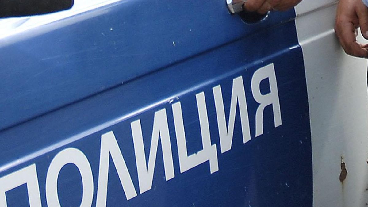 Момиче нахапа полицай в Бургас