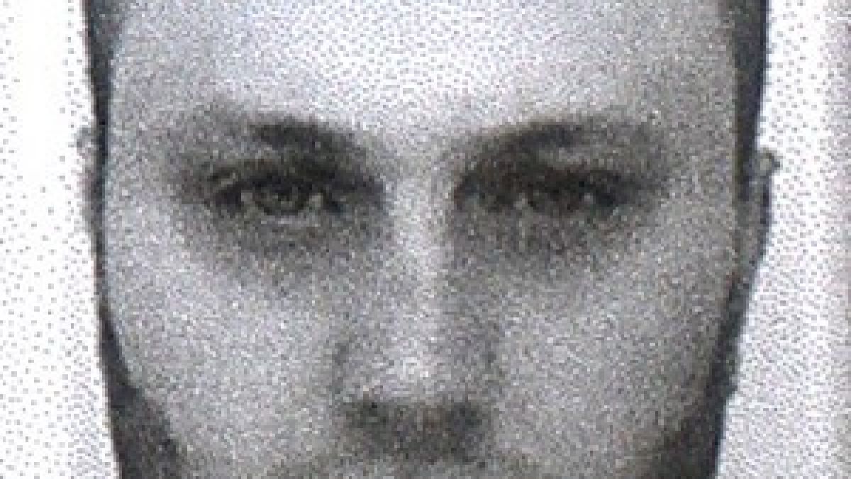 Полицията издирва измамник