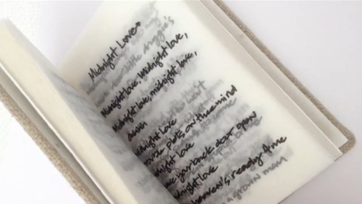 Снуп Дог: Ако искате да изпушите книга, купете си моята 