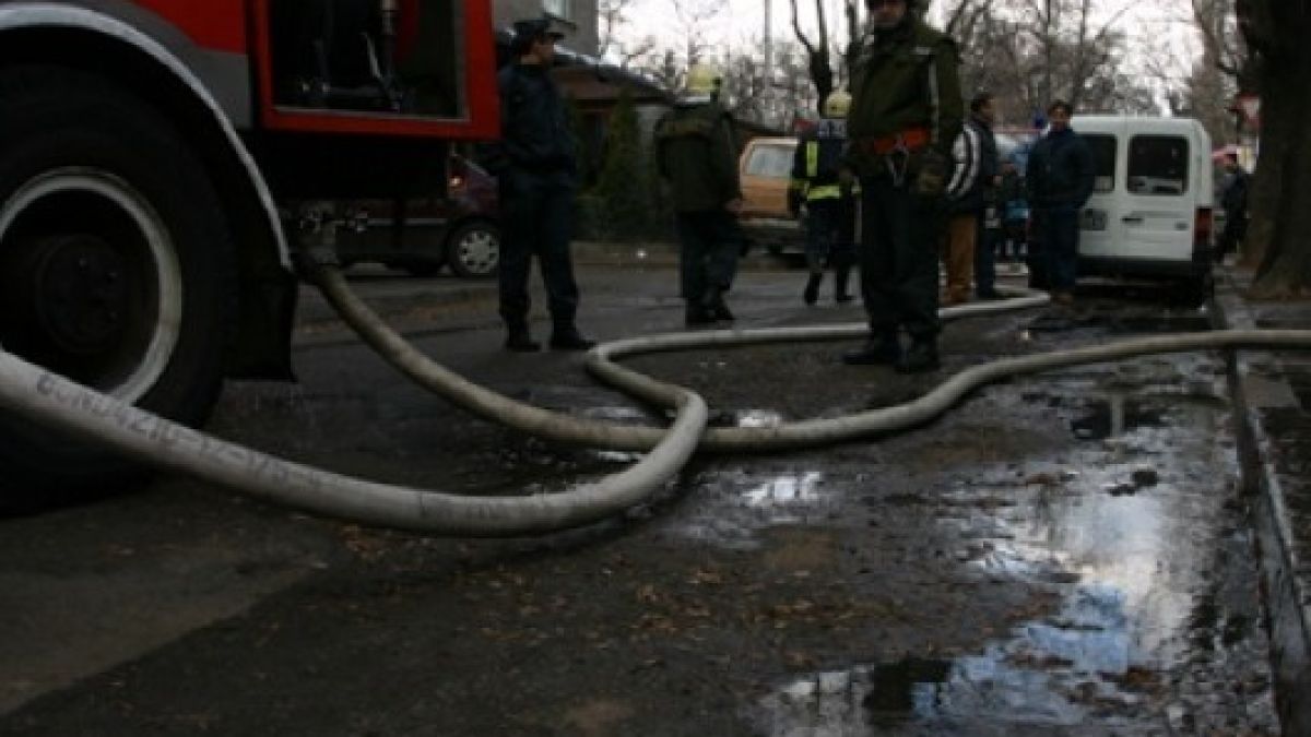Мъж загина след като заспа с цигара в уста