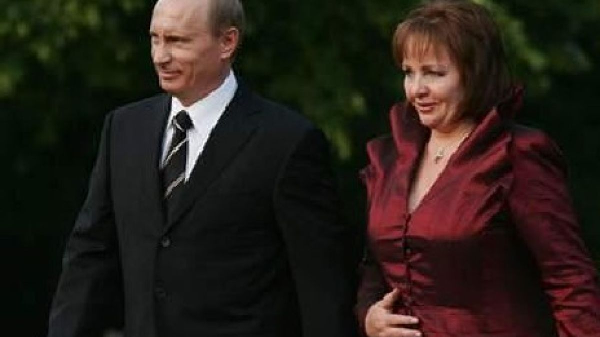 Съпругата на Путин чакала бебе