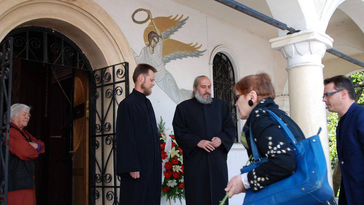 Погребаха правнучката на Яворов