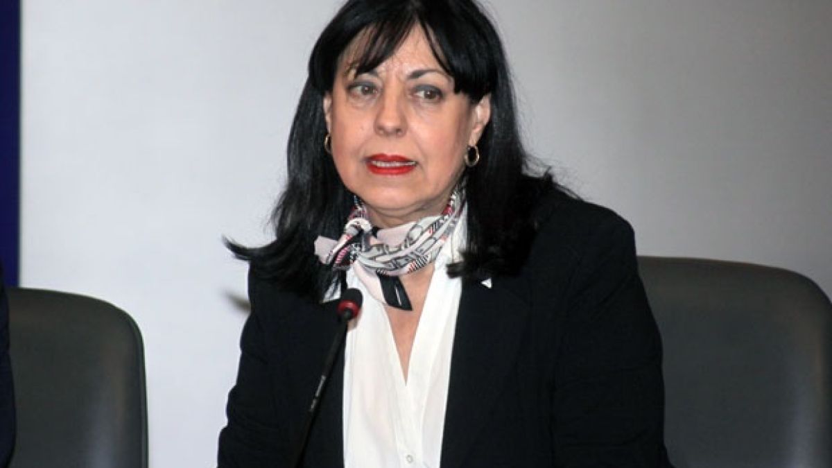 Елеонора Николова пое БОРКОР
