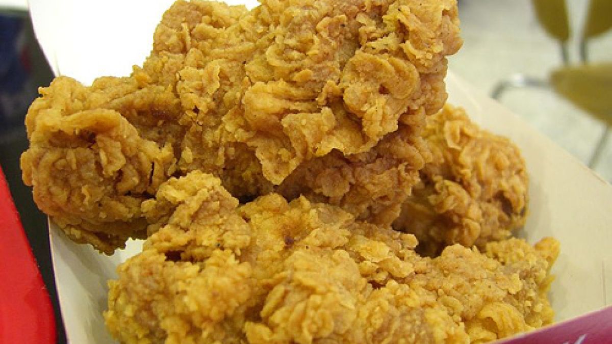 KFC ще плати 8 милиона на натровено момиче 