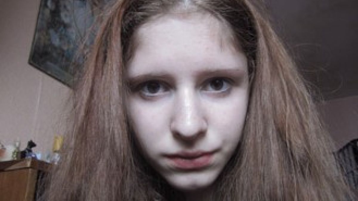 Деветокласничка се хвърли от 13-ия етаж