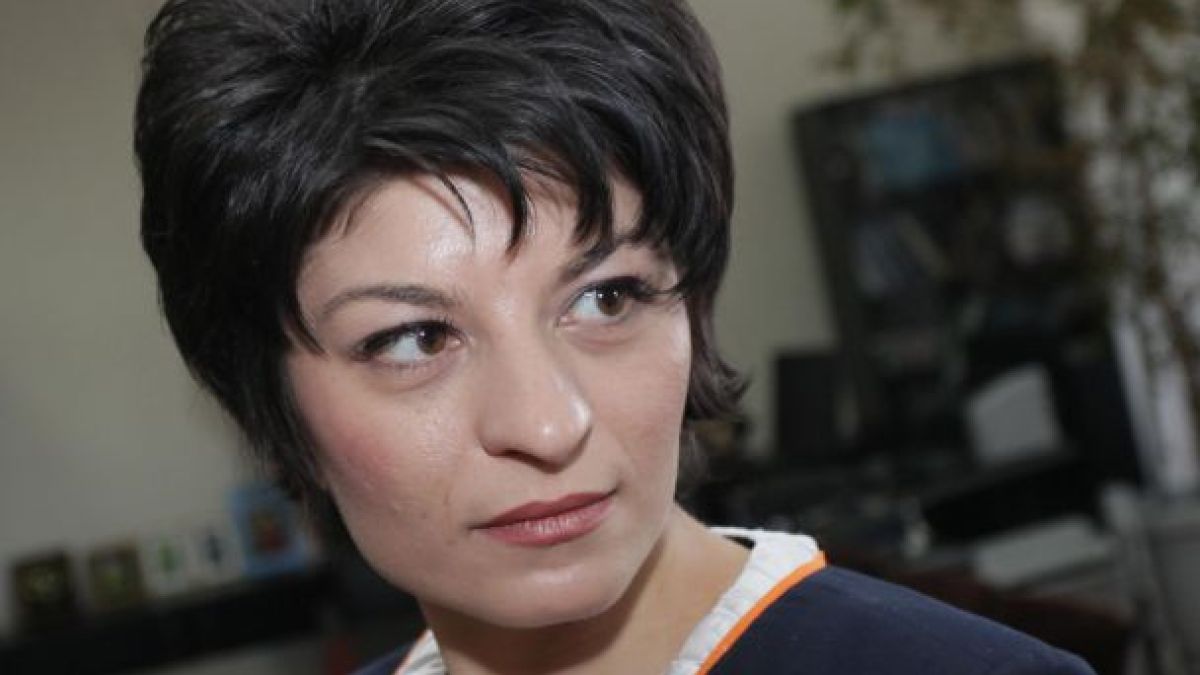 Десислава Атанасова: Време е БСП да поеме отговорност и да се справи с проблемите си