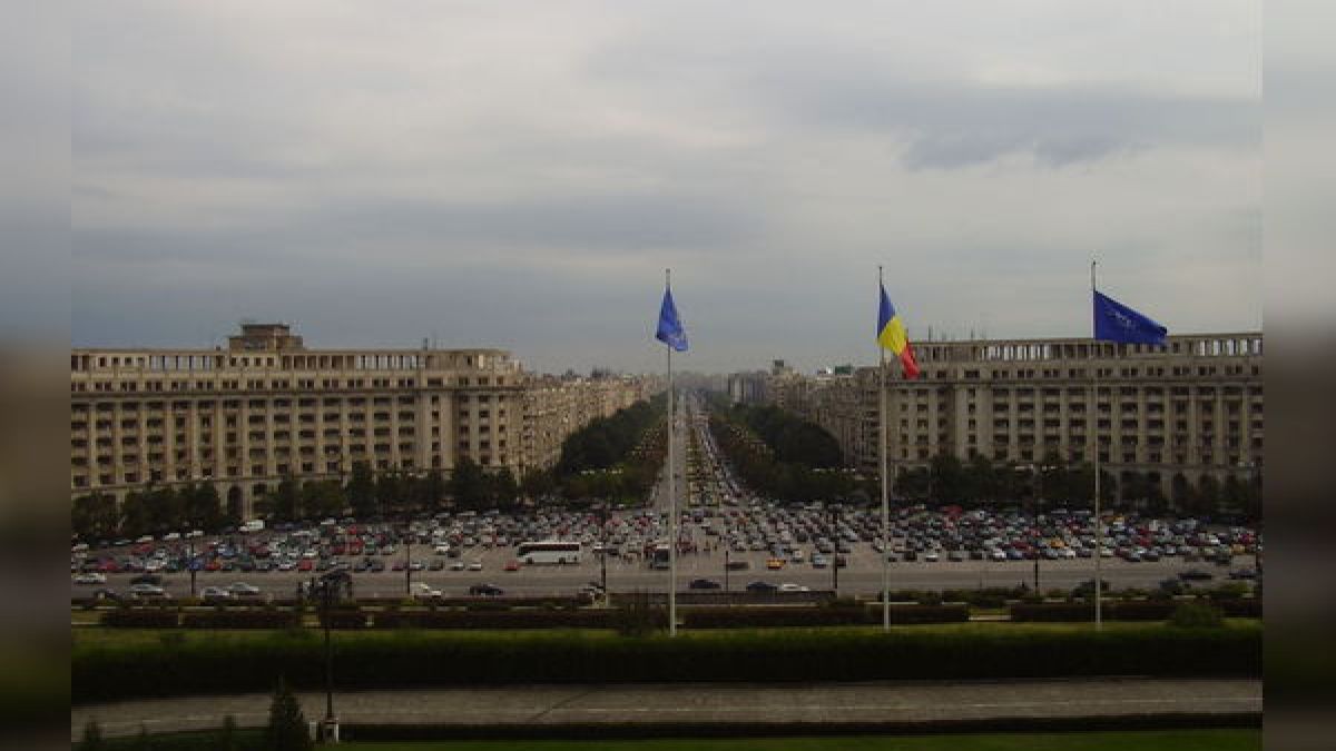 Покушение, поръчано от Сорос? Читирима чужденци опитали да убият лидера на управляващите в Румъния! 
