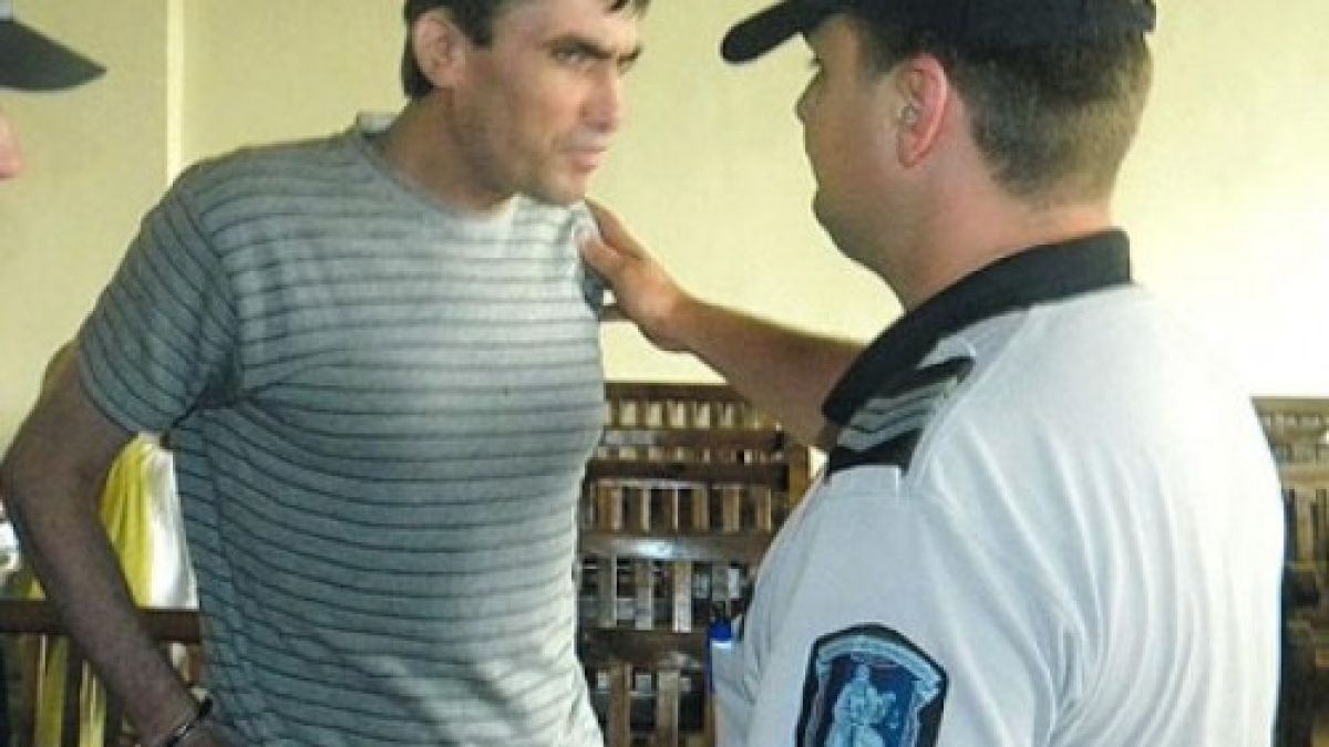 Оставиха в ареста бащата на 2-годишния Сашко от Сандански