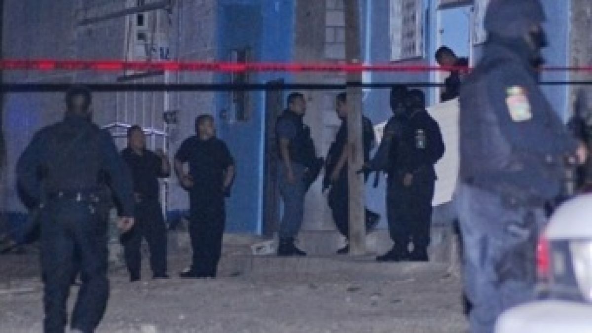В Мексико намериха масов гроб на жертви от воюващи наркокартели