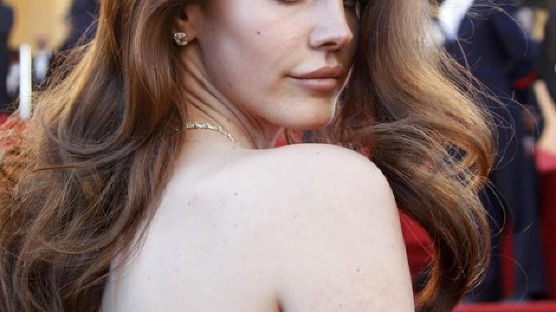 Няма да я познаете: Лана Дел Рей чукна 100 кг., певицата не прилича на себе си СНИМКИ