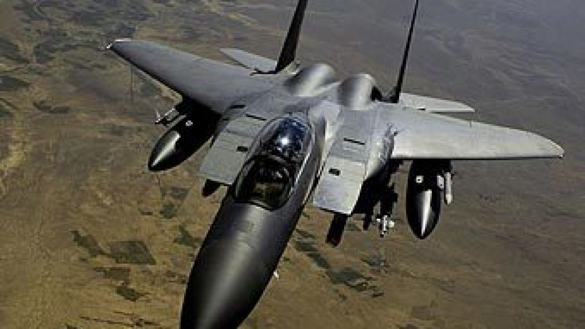 В Близкия Изток катастрофира американски изтребител F-15E
