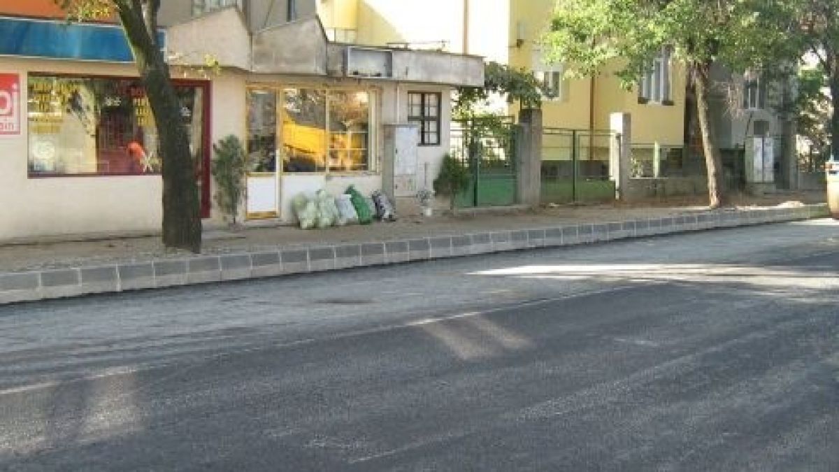 В Шумен полагат лош асфалт 