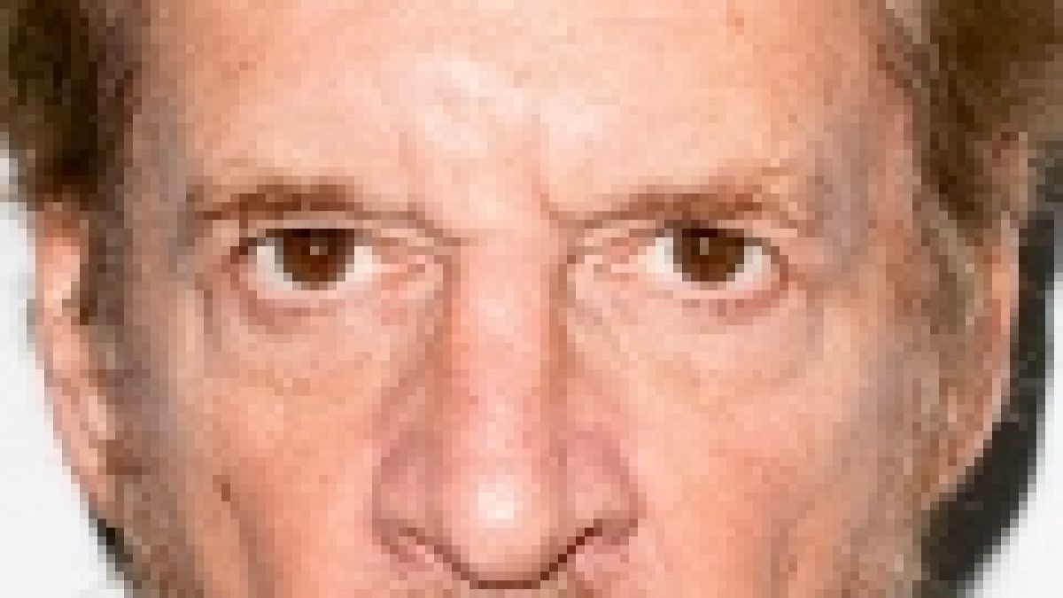 200 голи снимки, забранени в Париж, отиват на изложба в Берлин
