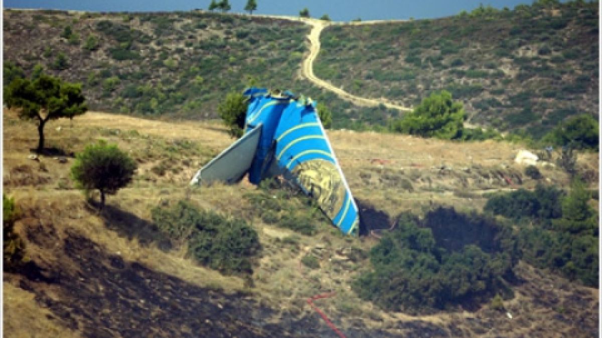 Осъден на 123 години затвор моли за помощ от Бойко Борисов