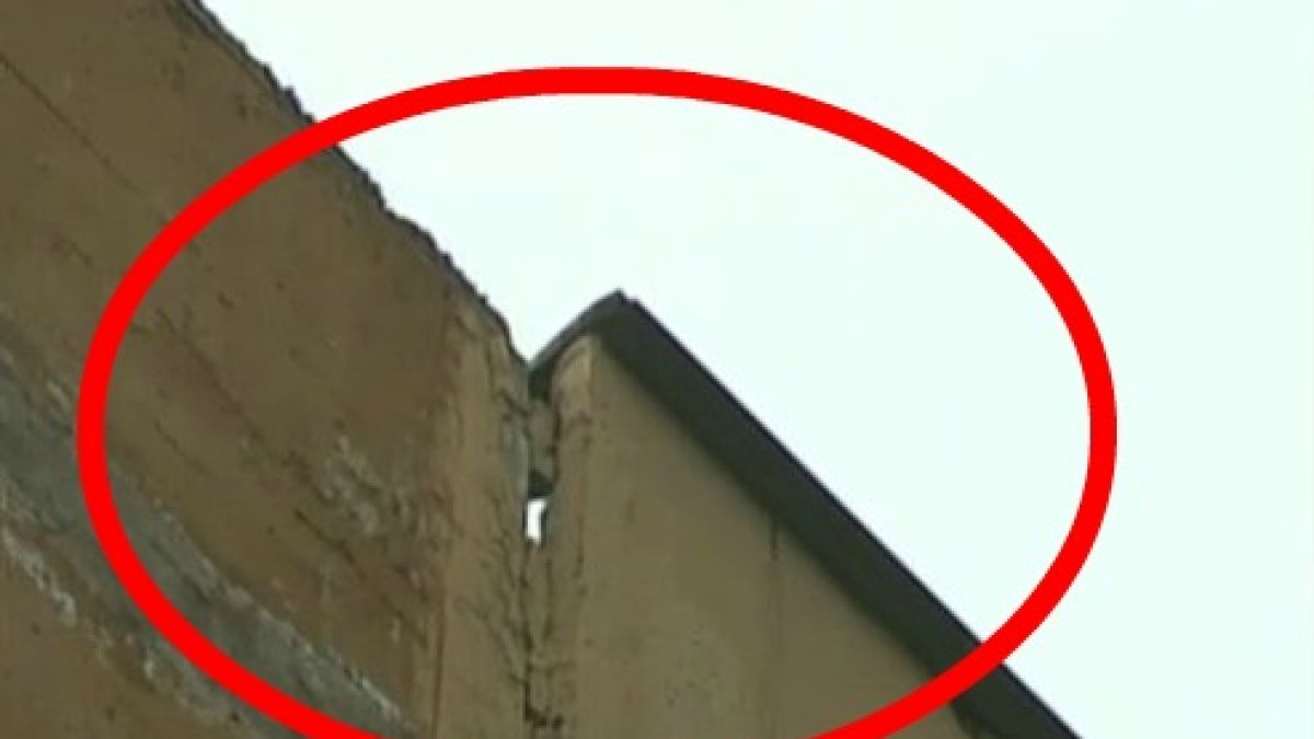 Земетресението разцепи блок в "Надежда"