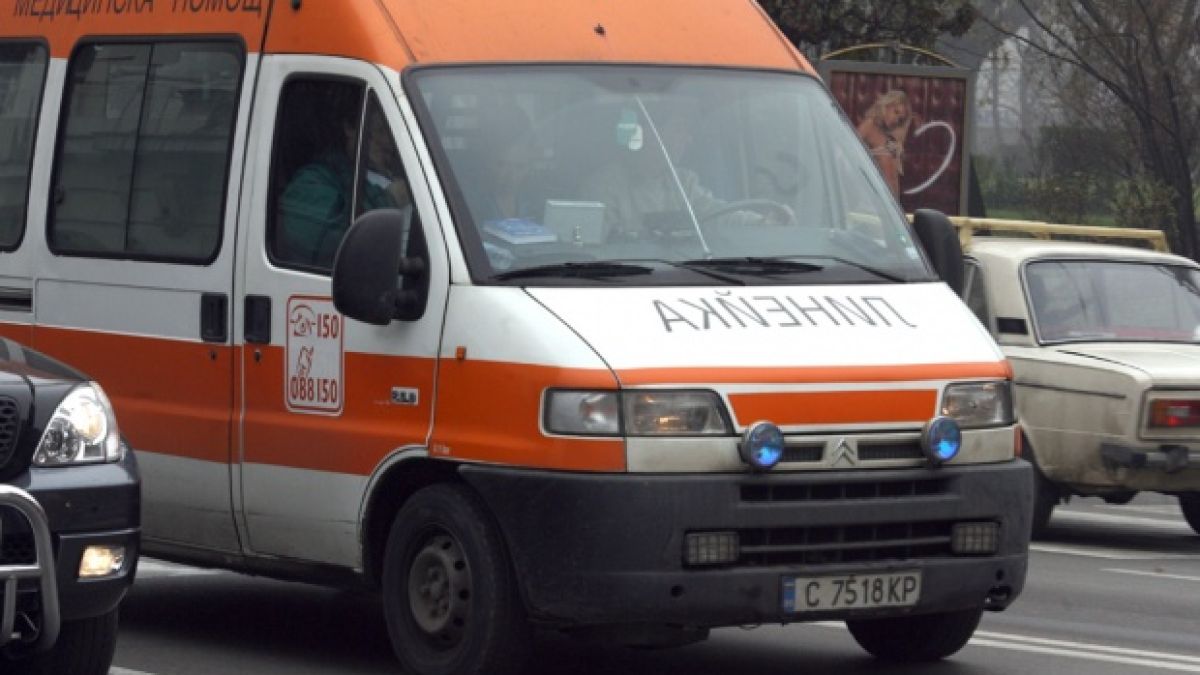 Абитуриент се удуши с колан преди бала си в Марково