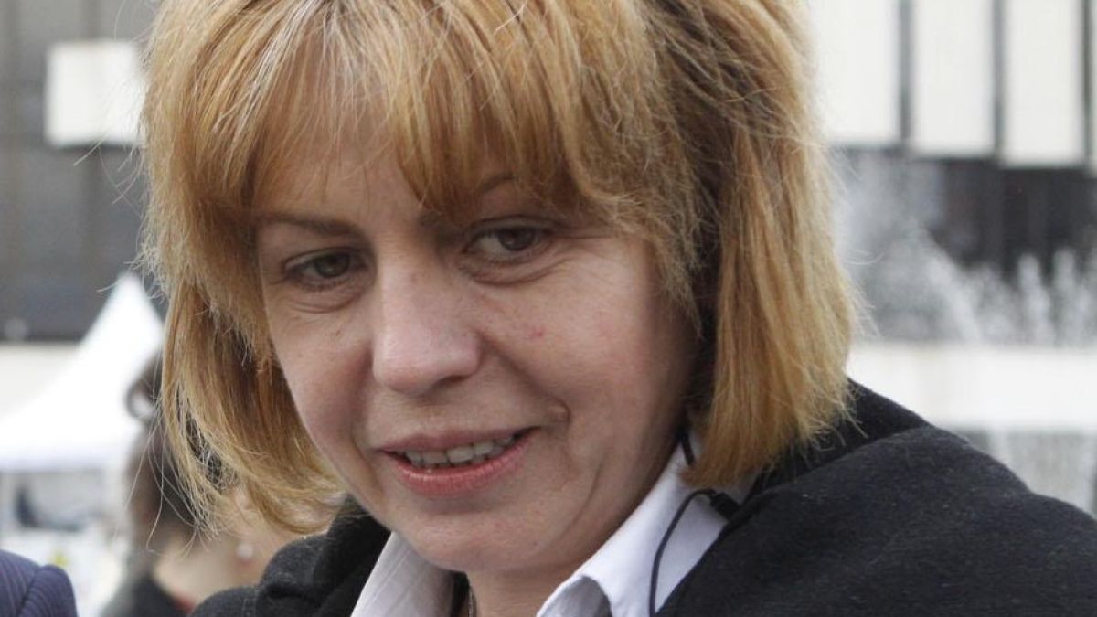 Фандъкова за учениците си: Обожавам ги