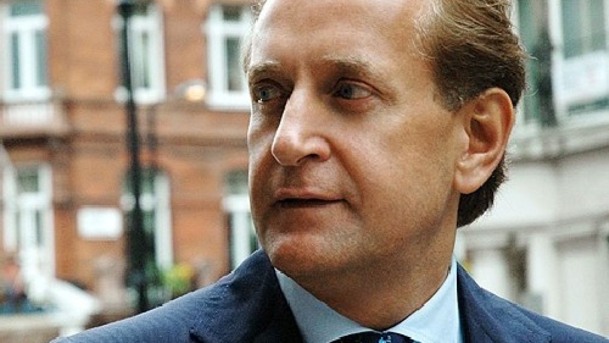 Извънредно в БЛИЦ! Спас Русев влезе във "Виваком"!