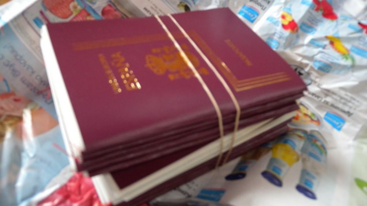 Спипаха фалшификатор на документи
