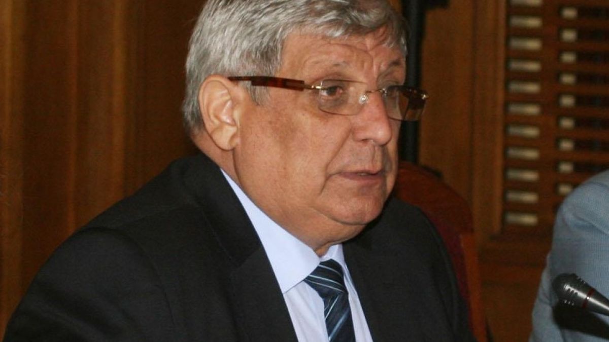 Служителка на МО замесена с  фирмата и взривените складове