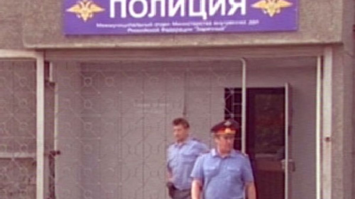 Откачалка обира банка, за да се самоубие 