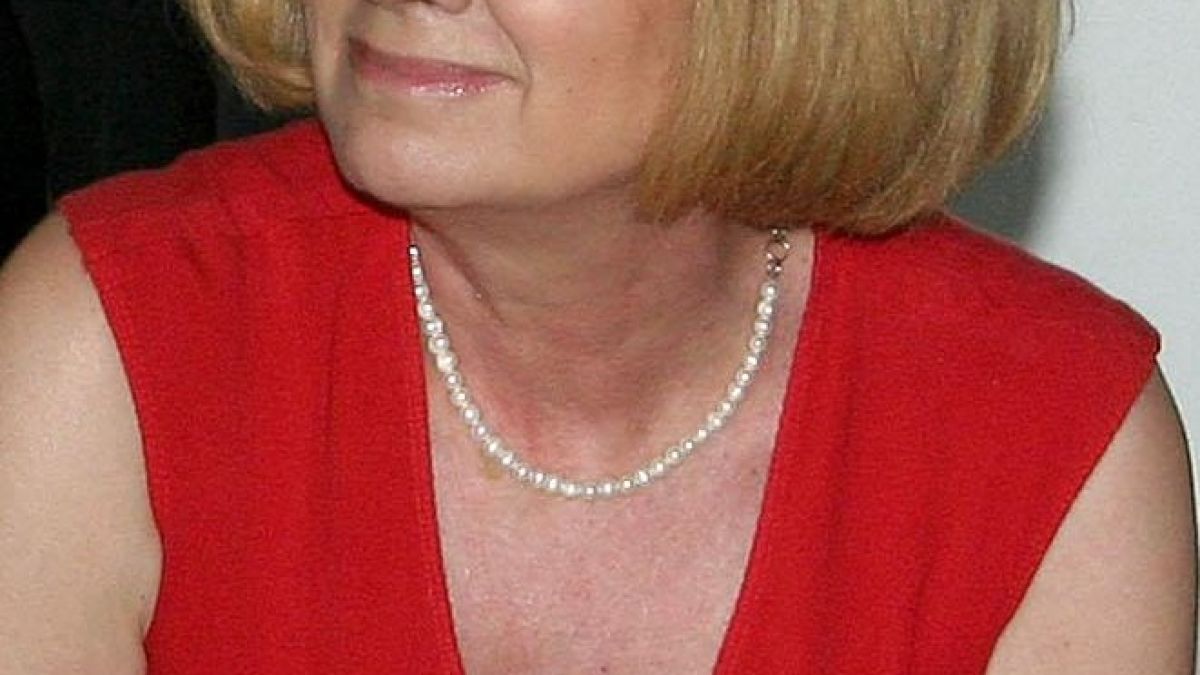 Алис Крайчева влезе в болница