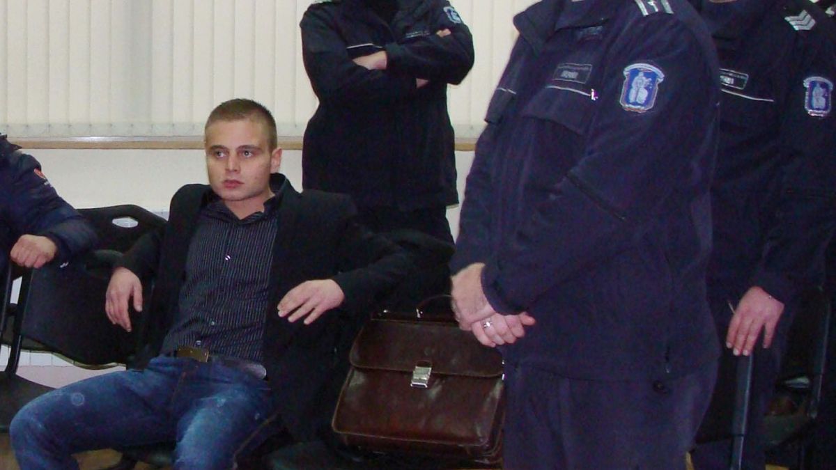Вдовицата на Стоил Славов спря кранчето на сина си Жоро Главата