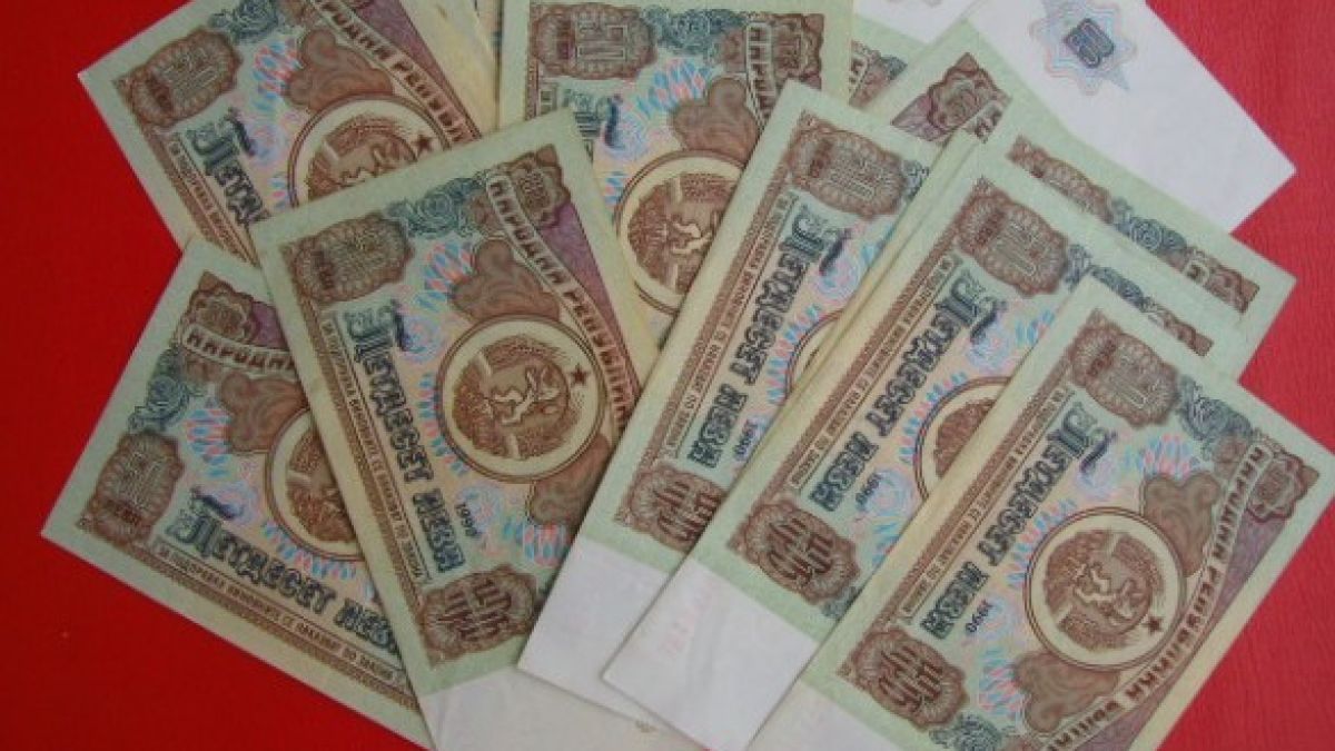 Улични чейнчаджии мамят с невалидни столевки