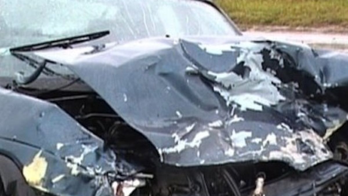 Три коли в кърваво автомеле до Харамията