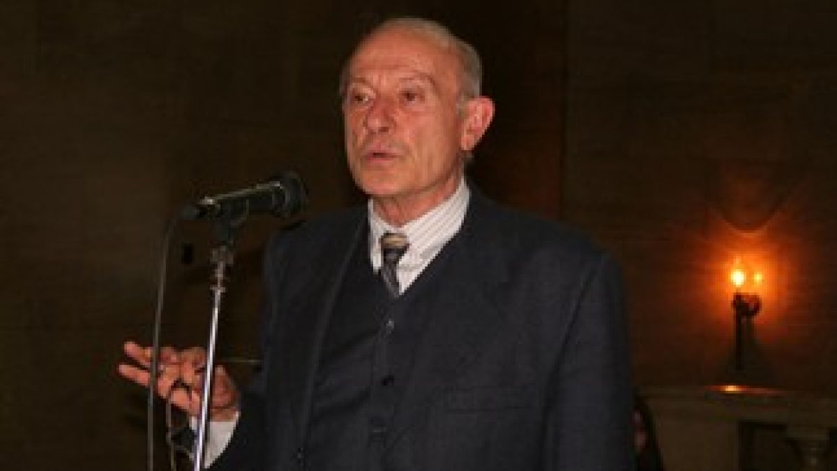 Почина актьорът Петър Петров 