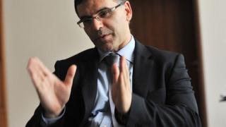 Дянков иска подобие на Виетнамския мемориал във Вашингтон пред НДК